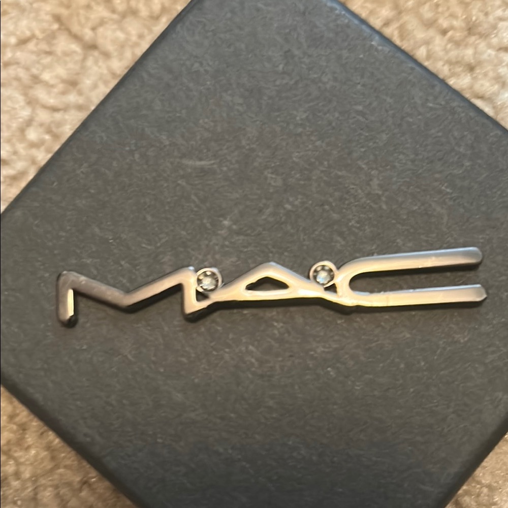 MAC Silver Logo Magnetic Artist badge